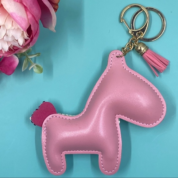 ✨Pastel Patch✨Lucky Bling Horse Keychain - Picture 2 of 5